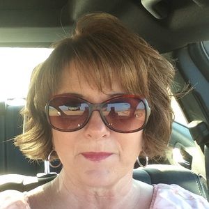 Meet your Posher, Sally